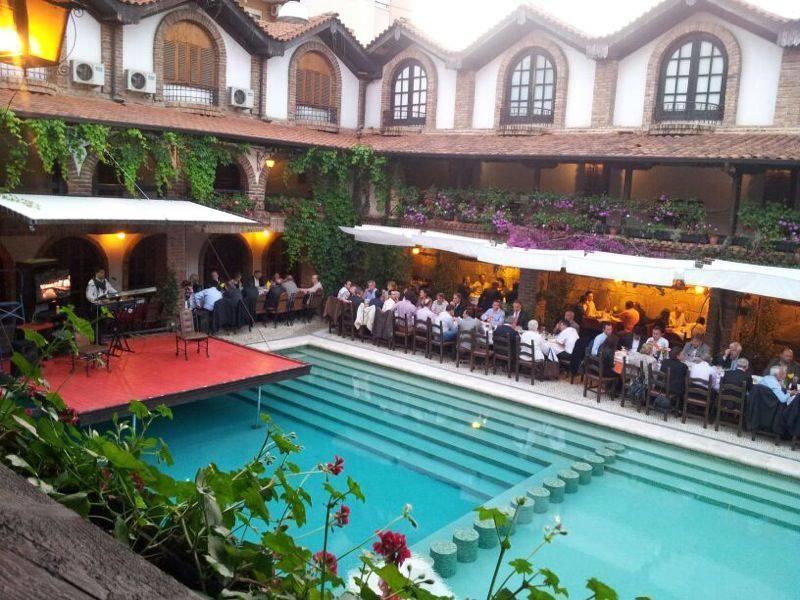 Hotel Restaurant Bujtina E Gjelit Tirana Bagian luar foto