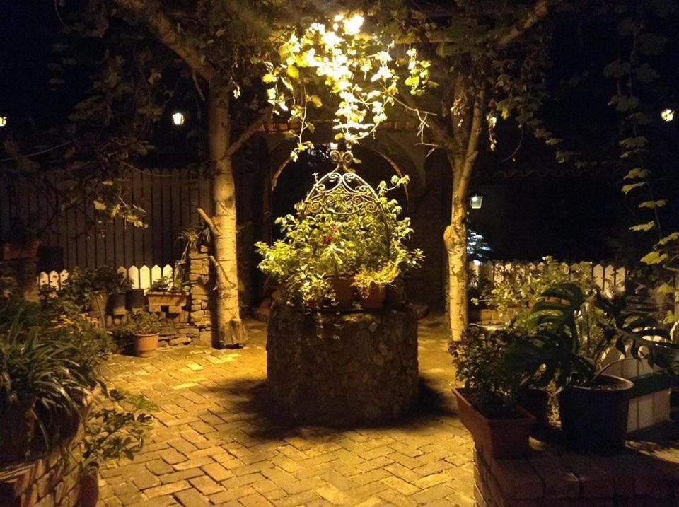 Hotel Restaurant Bujtina E Gjelit Tirana Bagian luar foto